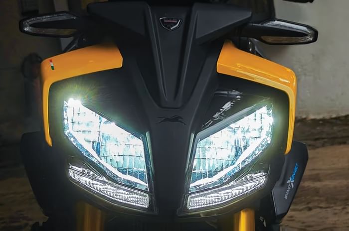TVS Apache RTR 310 headlight